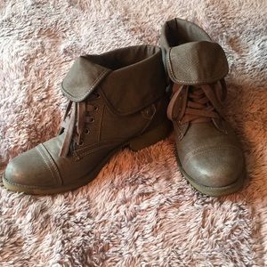 Rocket Dog grey ankle boots